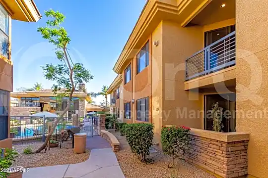 6900 East Princess Drive, Unit 2176 Photo 1