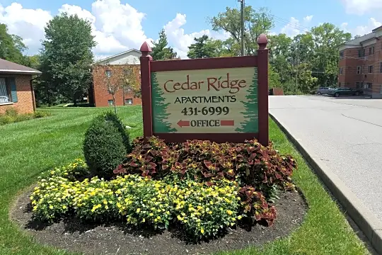 Cedar Ridge Apartments Photo 2