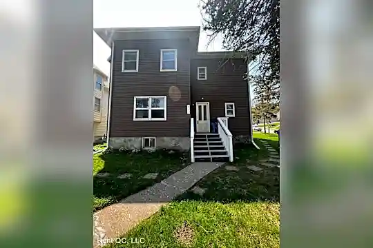 822 5th Ave Photo 1