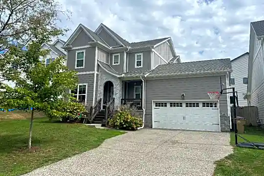 2020 Rosemary Ln Photo 1