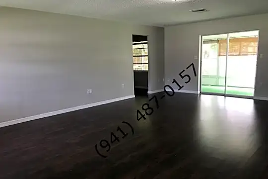 2638 Teal Ave Photo 2