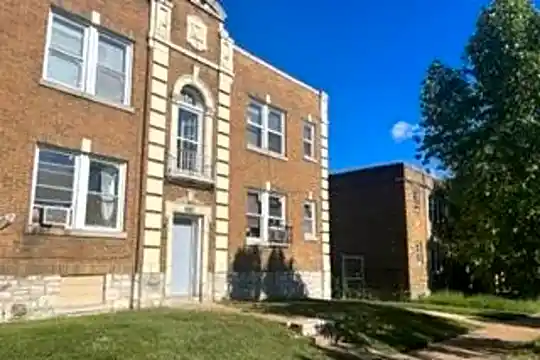 4981 Rosalie St #2W Photo 1