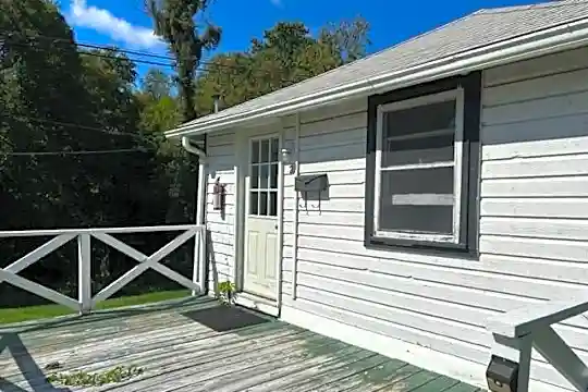 181 Ulster Ave #2 Photo 2