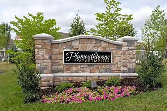 Plymouthtowne Apartments Premier Photo 1