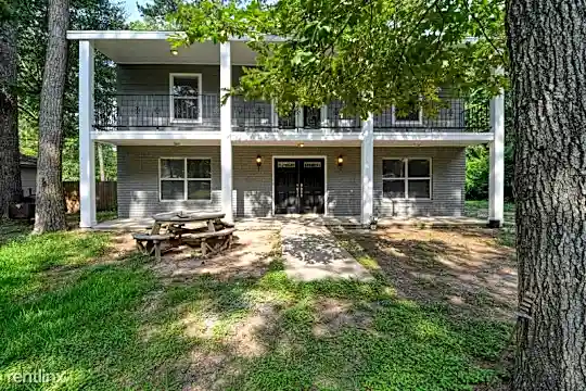 32703 Westwood Square W Dr Photo 2
