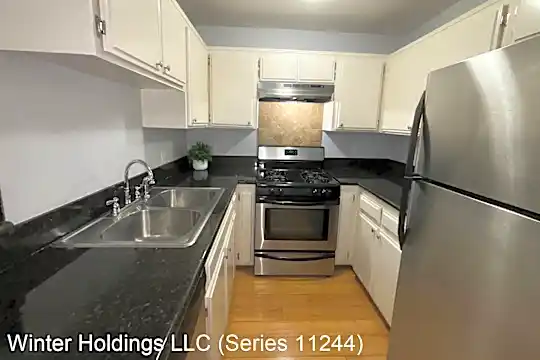 11244 Morrison Street Photo 1