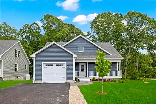 65 Village Square Dr Photo 2