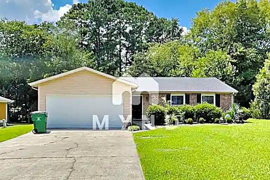 5832 Carpenter Drive Photo 1