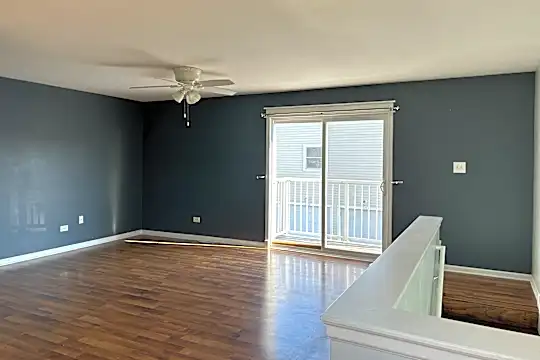 7748 159th Pl Photo 2