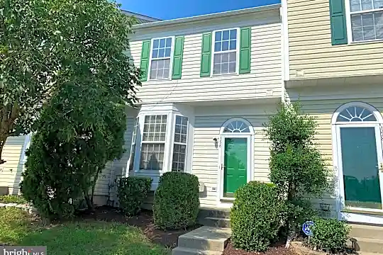 156 Hidden Hill Cir Photo 1