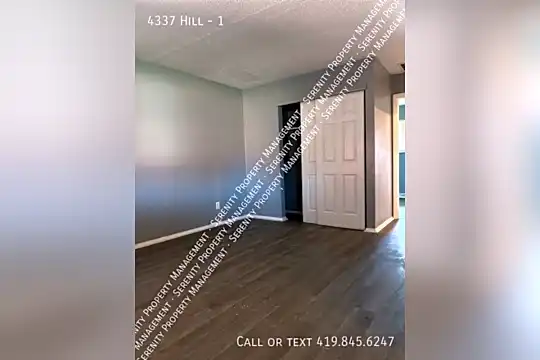 1026 Woodland Ave Photo 2
