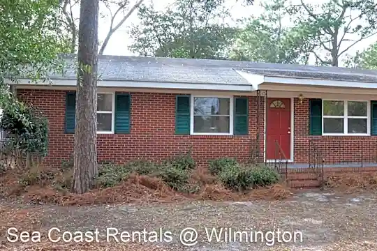202 Wrenwood Cir Photo 1