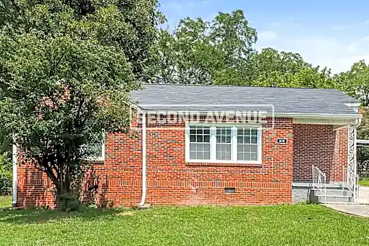820 Slaton St Photo 1