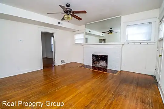 1106 Hamilton Way Photo 2