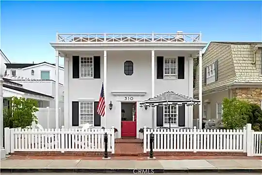 310 Coral Ave Photo 1