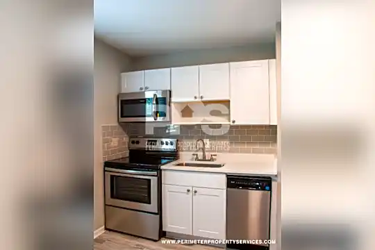 658 John Wesley Dobbs Ave NE Photo 2