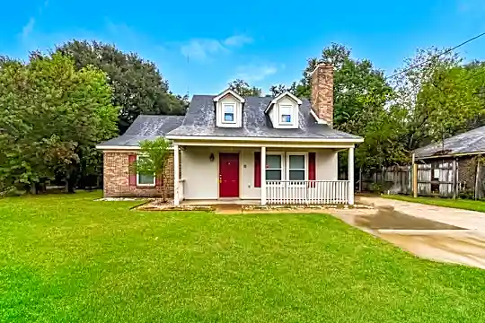 5805 Hyde Park Dr Photo 1