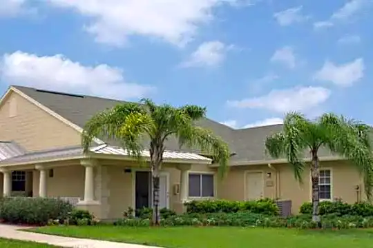 Vista Palms Photo 2