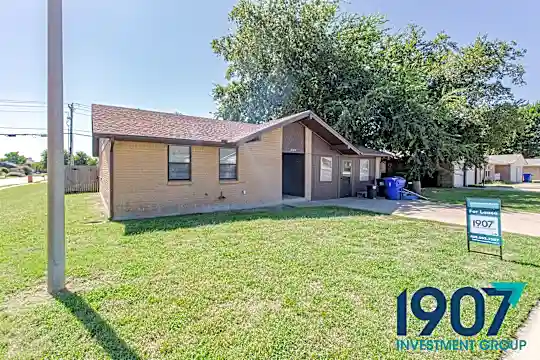 3100 Caddo Ln Photo 1