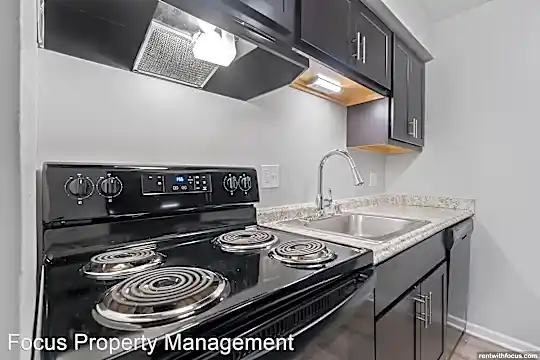 6329 S 35th St Photo 2