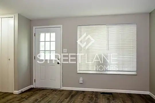 1339 Barnett Rd Photo 2