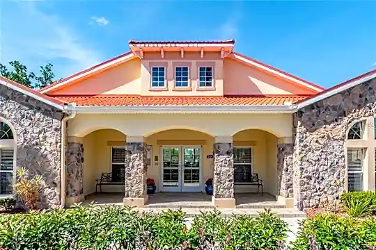 2790 Club Cortile Cir #B Photo 2