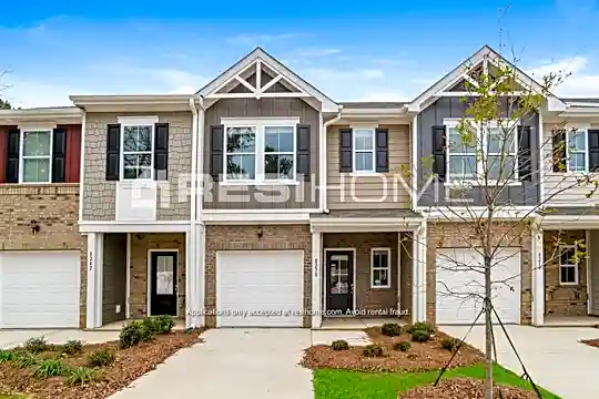 8238 Mintworth Links Lane Photo 1