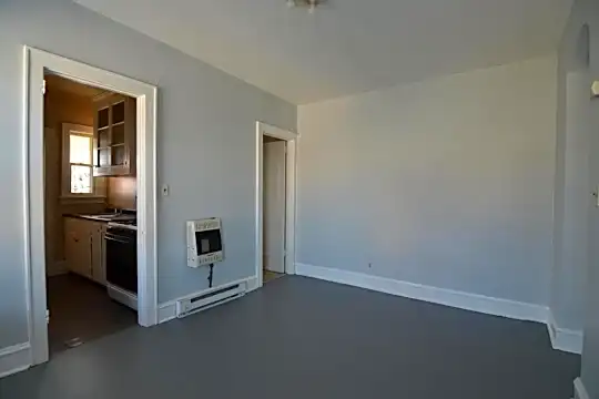1117 Lafayette St Photo 2