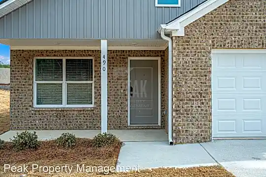 490 Woodland Cir. Photo 2