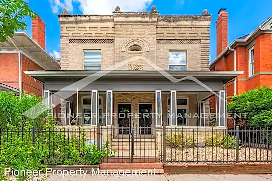1613 E 22nd Ave Photo 1