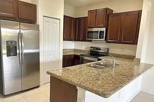 4234 Dixie Hwy #122 Photo 1