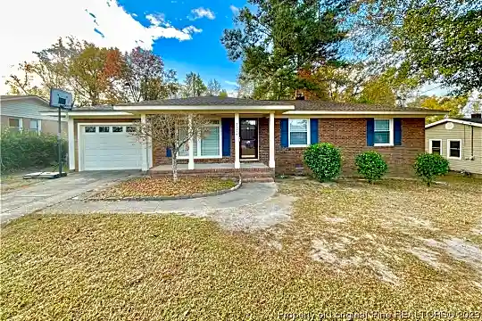 5376 S Sumac Cir Photo 1