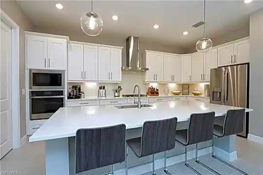 14019 Blue Bay Cir Photo 2