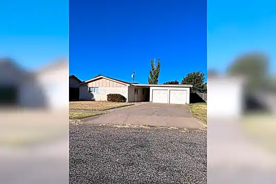 4616 Buffalo Trail Photo 1