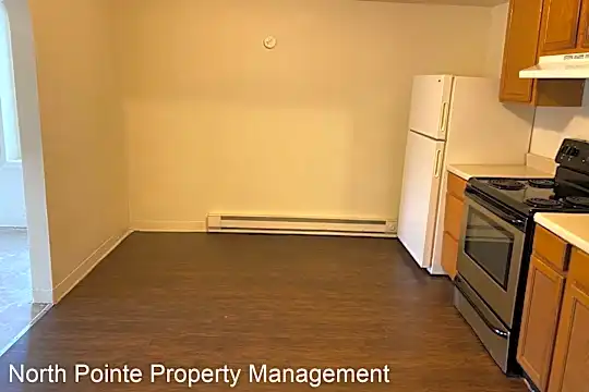 23 W Main St Photo 2