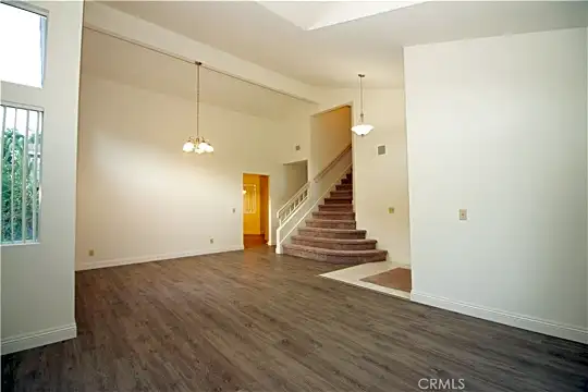 22815 Van Buren St Photo 2