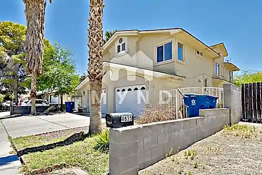 4835 Arizona Avenue Photo 1