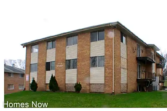 3120 Meriday Ln Photo 1