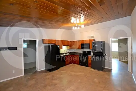 7218 East Belleview Street, Unit 5 Photo 2