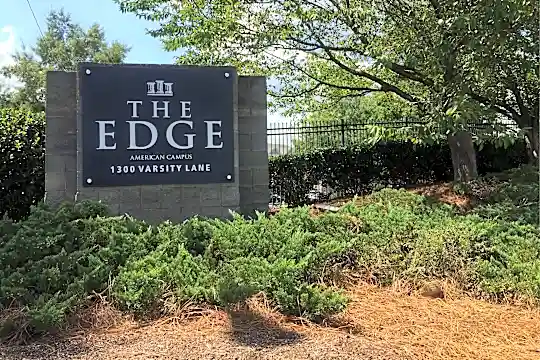 The Edge Photo 2