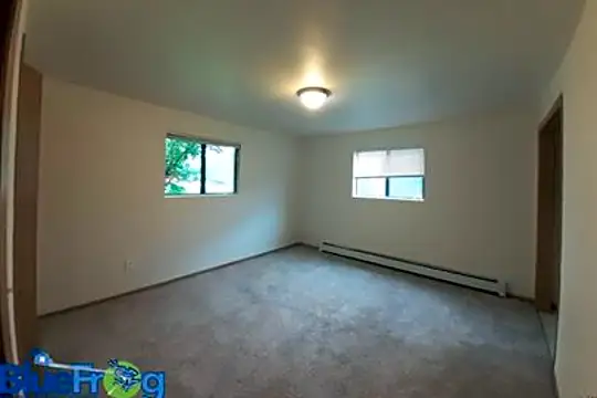 311 Leeland St Photo 2