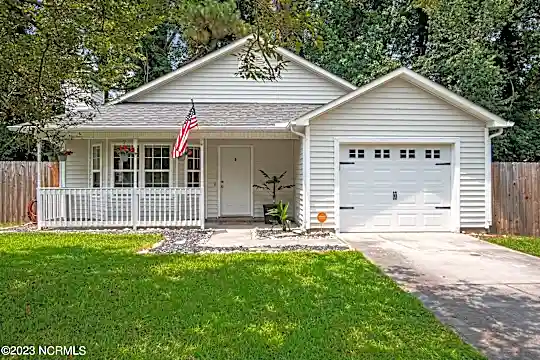 1212 Gerald Dr Photo 1