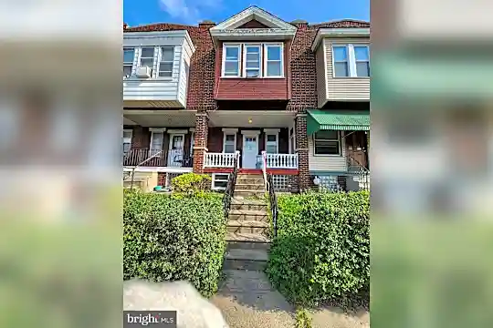 5505 Torresdale Ave Photo 1