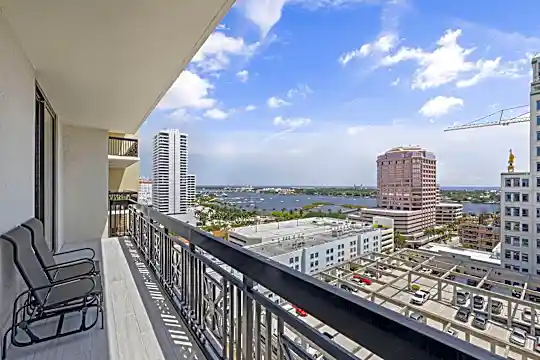 801 S Olive Ave #1207 Photo 1