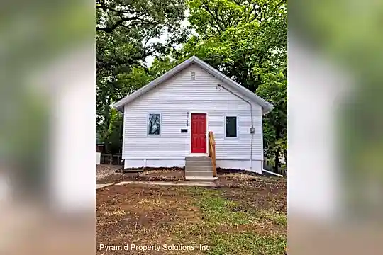 1119 Kirkwood Ave Photo 1