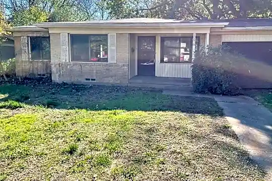 10618 Benbrook Dr Photo 1