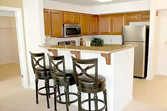 Riverview Court Photo 2