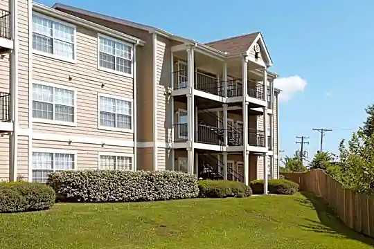 Timberwood Apartments Photo 2
