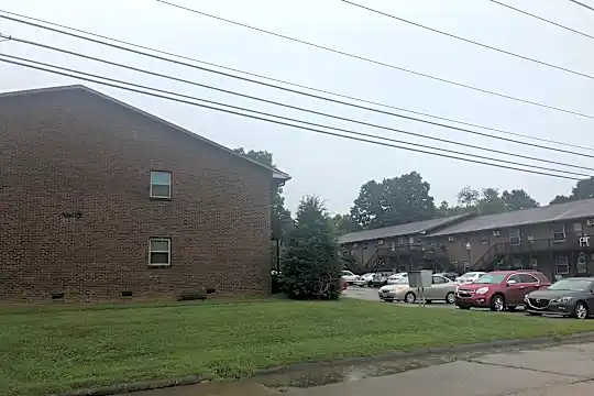 Brookside Manor Apartments Photo 1