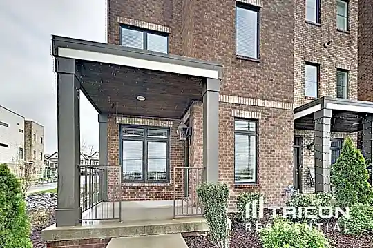 6817 Charlotte Pike, Unit 1 Photo 2